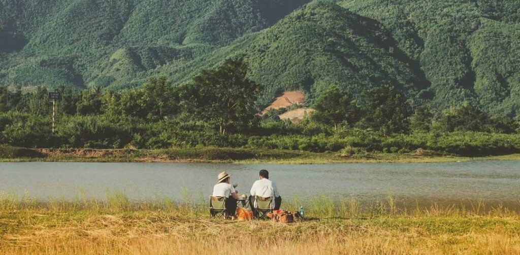 Harmony in Nature Nguyen Duy Tri's 'Wait for Winter' and its Connection to the Natural World